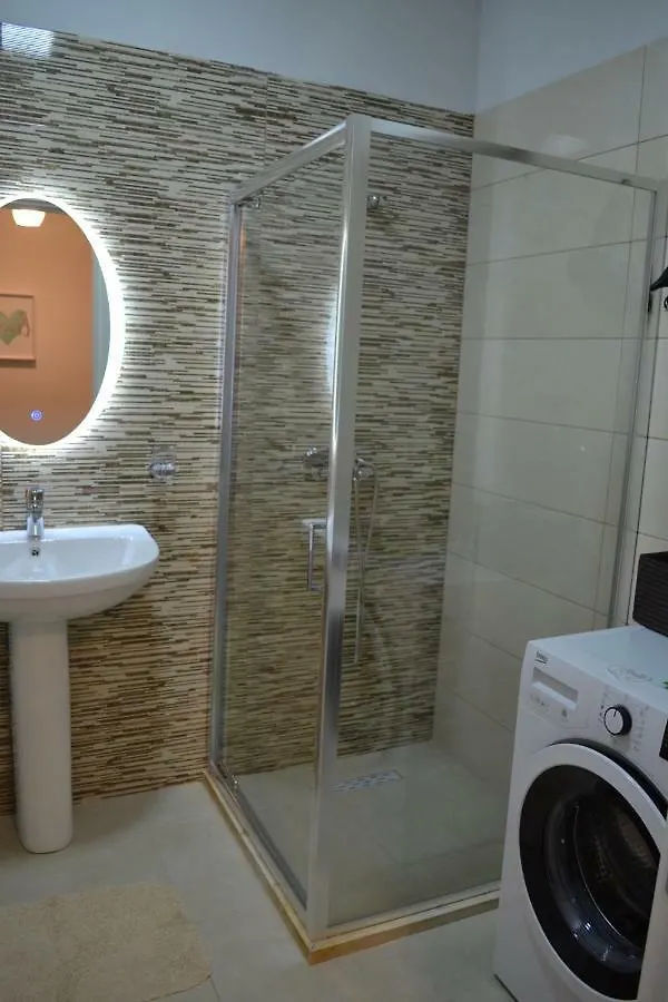 טיראנה Aba Apartment