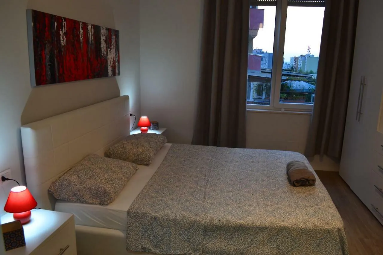טיראנה Aba Apartment